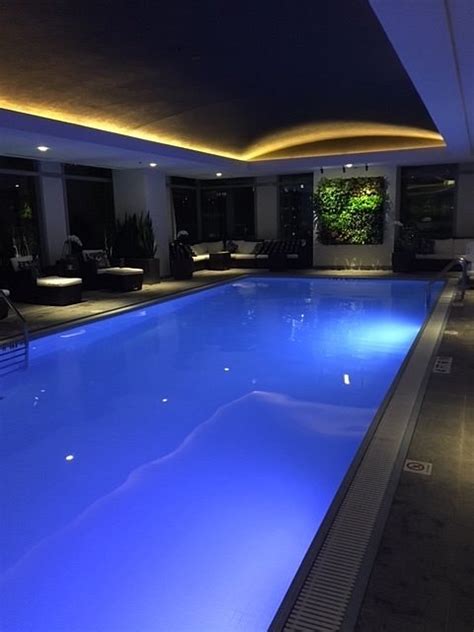 The Ritz-Carlton, Charlotte Pool: Pictures & Reviews - Tripadvisor