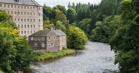 New Lanark Heritage Site - Discover with Forth Boat Tours