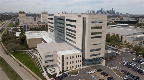 University of Houston College of Medicine selects its inaugural class ...