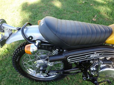 Restored Yamaha DT250 - 1972 Photographs at Classic Bikes Restored ...