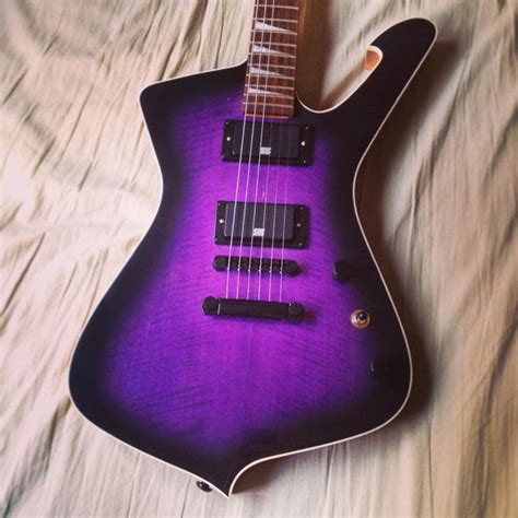 modded Ibanez Guitars Iceman | Cool electric guitars, Ibanez electric ...