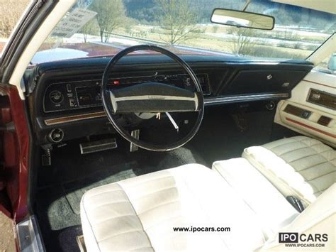 1972 Chrysler New Yorker Brougham 1972 440 V8 - Car Photo and Specs