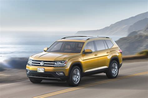 2018 Volkswagen Atlas R-Line Performance Package Unveiled | Automobile Magazine