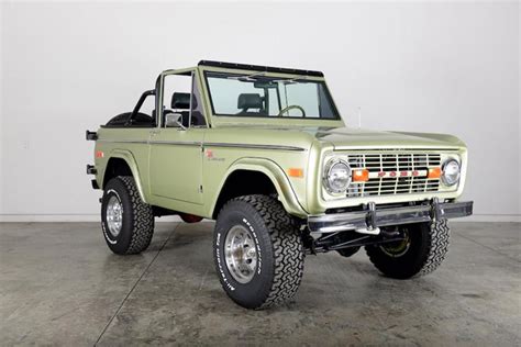 These Custom Classic Ford Broncos Are Absoltuely Insane - Airows