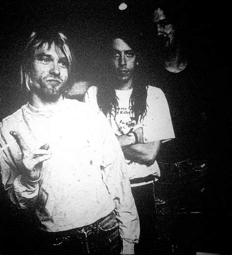 90s Rock Band Nirvana Biography and Profile