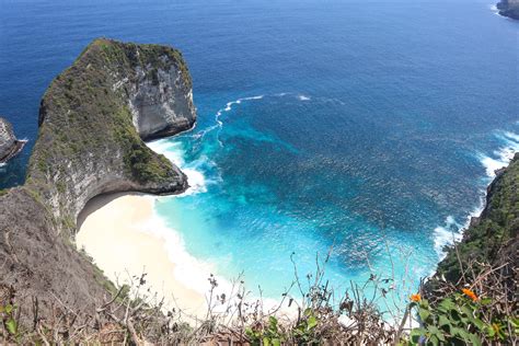 Nusa Islands, Bali Indonesia – Blooming Life