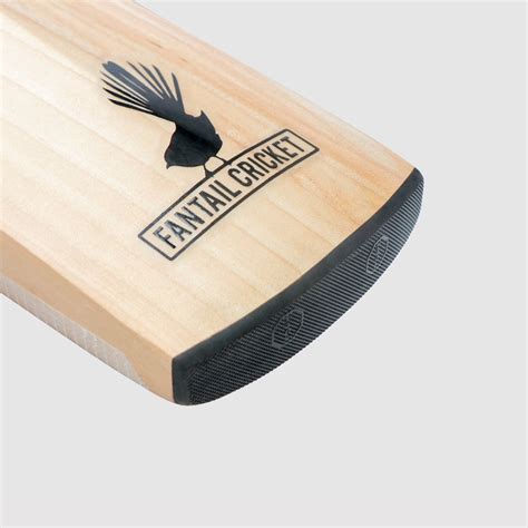 Cricket Bat Toe Guard - Fantail Cricket