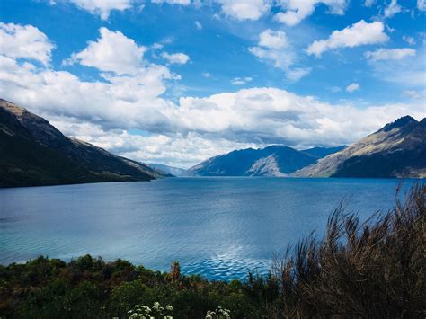 Lake Wakatipu | Queenstown New Zealand (OC) [3264x2448] https://ift.tt/2jt1tPx | Lake wakatipu ...