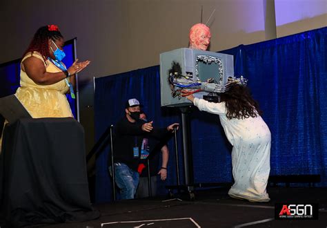 Photo: MomoCon CstCnts 20211218 0131 | Momo Con 2021 album | FrameShot | Fotki.com, photo and ...