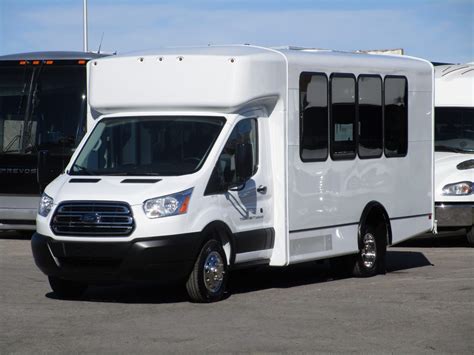 Bus rental fleet USA | BcsBusCharter