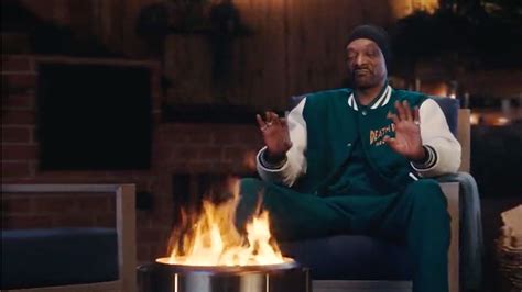 Snoop Dogg's advert that has gone viral advertising fireplaces