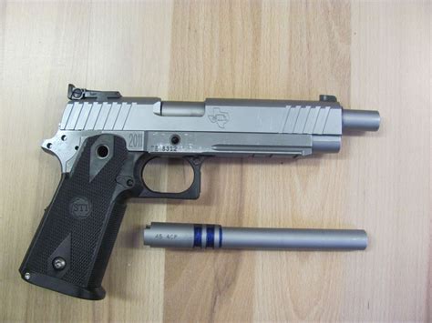 .45 ACP/.460 Rowland pistol based on STI 2011 platform