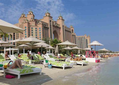 Best Things to do at Atlantis the Palm Dubai- A Luxurious Indulgence