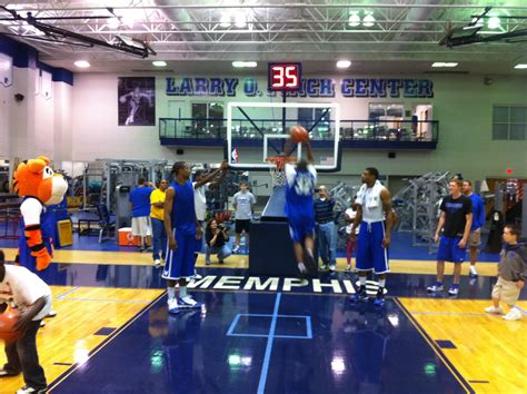 After Practice Clinic | Official Site for UofM Men's Basketball ...