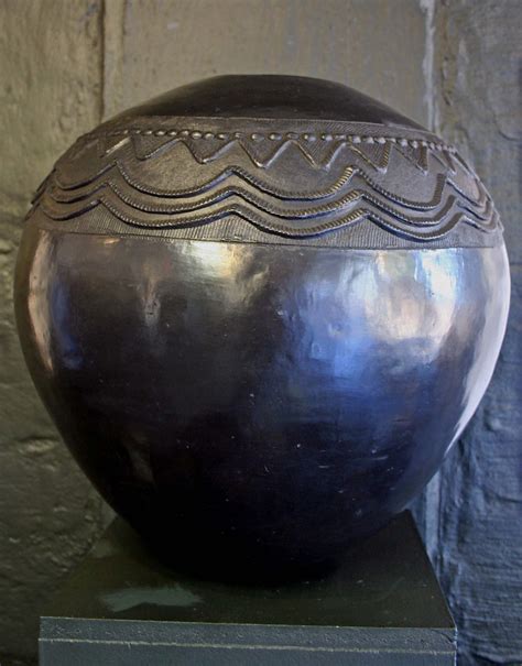 Round Zulu pot - African Art Centre | ethekwinigirl | Flickr