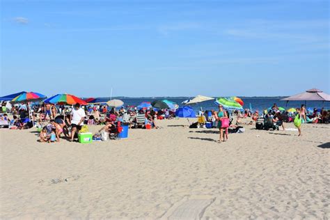 12 Top-Rated Beaches in Connecticut | PlanetWare