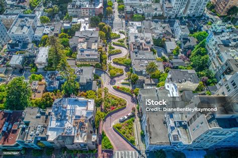 Aerial View Of Lombard Street Stock Photo - Download Image Now - San Francisco - California ...