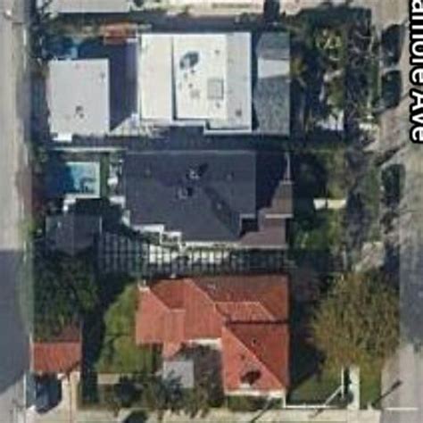 Margot Robbie's House (Former) in Central Los Angeles, CA (Google Maps)