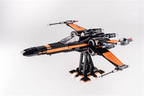 Custom stand for Poe Dameron's LEGO X-wing (set 75102) : lego