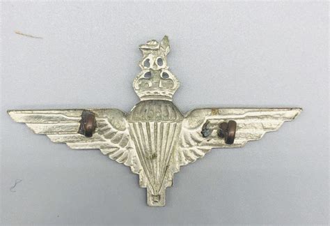 Parachute Regiment Cap Badge I WW2 British Militaria & Insignia