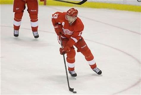 Red Wings' Pavel Datsyuk gets first goal of series with highlight-reel ...