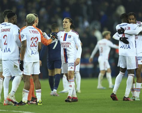 PSG vs Lyon: Leader PSG loses to Lyon; Monaco rallies to beat Strasbourg