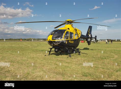 Thames Valley Police helicopter on display at 'Fly to the Past' air ...