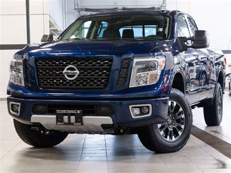 Kelowna Nissan | 2019 Titan XD Crew Cab PRO-4X 4x4 Diesel - #N19176