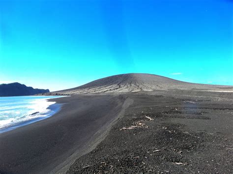 Hunga Tonga castaway: Amazing photos of God's Fire - Earth's newest volcanic island