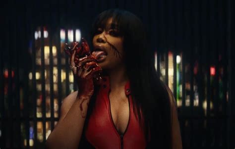 Watch SZA channel her inner Uma Thurman in bloody new video for ‘Kill Bill’