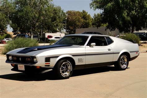 1971 FORD MUSTANG MACH 1 FASTBACK - Front 3/4 - 206754