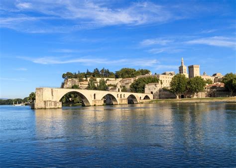 Palais des Papes and Avignon walking tour | Audley Travel