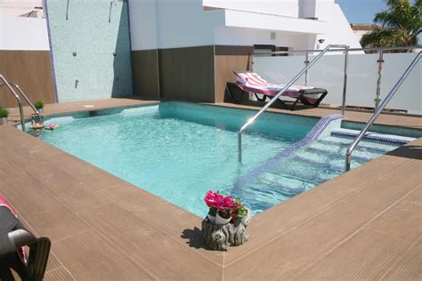 ⭐ Balcon de Nerja Apartments - In the center of Nerja, with pool and terrace.