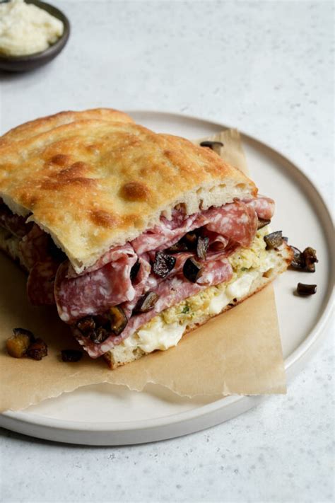 Delicious Salami Sandwich with Pecorino Cream and Artichokes - Pina Bresciani