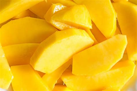 Spanish mango season running two weeks early - FreshFruitPortal.com