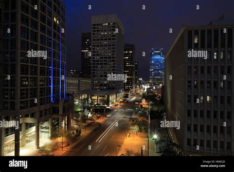 Phoenix skyline night hi-res stock photography and images - Alamy