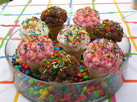 Serve colorful treats for children’s birthday parties | The Observer