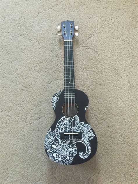 Painted Ukulele! ByMSA! | Ukulele art, Painted ukulele, Ukulele