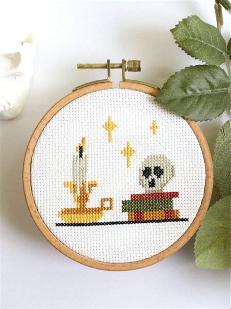 Skull And Candle Cross Stitch Pattern - Crewel Ghoul