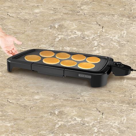 Black & Decker family-sized electric griddle for $14 - Clark Deals