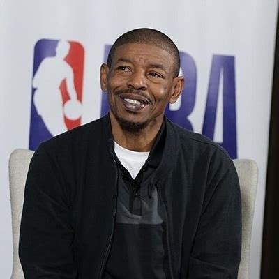 Who is Muggsy Bogues? His net worth, salary, biography and relationship ...