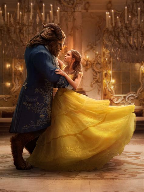 Disney's 'Beauty and the Beast' Comes to Hollywood's El Capitan Theatre! (Photos)