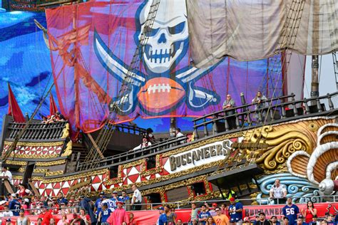 Why do Tampa Bay Buccaneers have a pirate ship inside Raymond James Stadium? | The US Sun