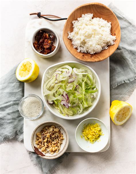 Crisp Shaved Fennel Salad with Lemon - Familystyle Food