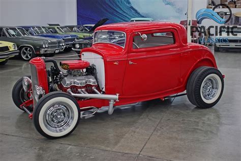 32 Ford 3-window coupe | Custom muscle cars, Classic hot rod, Hot r