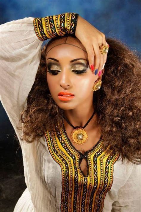 Mahder Assefa (ማህደር አሰፋ) | Ethiopian beauty, Ethiopian dress, Ethiopian ...