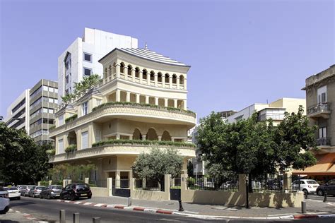 Tel Aviv Architecture Tour - Tourist Israel