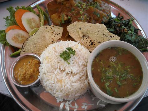 Dal Bhat - Népal et Inde | Hélène et la clé des champs | Nepalese food ...