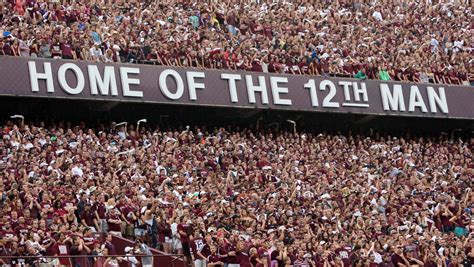 Alabama ready to hear roar of Texas A&M's '12th man'