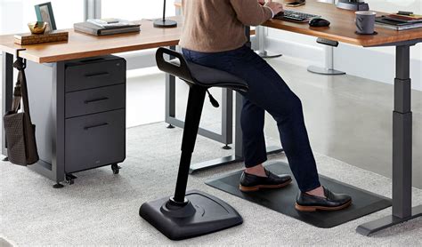 Elevate Your Workspace With The Best Standing Desk Accessories